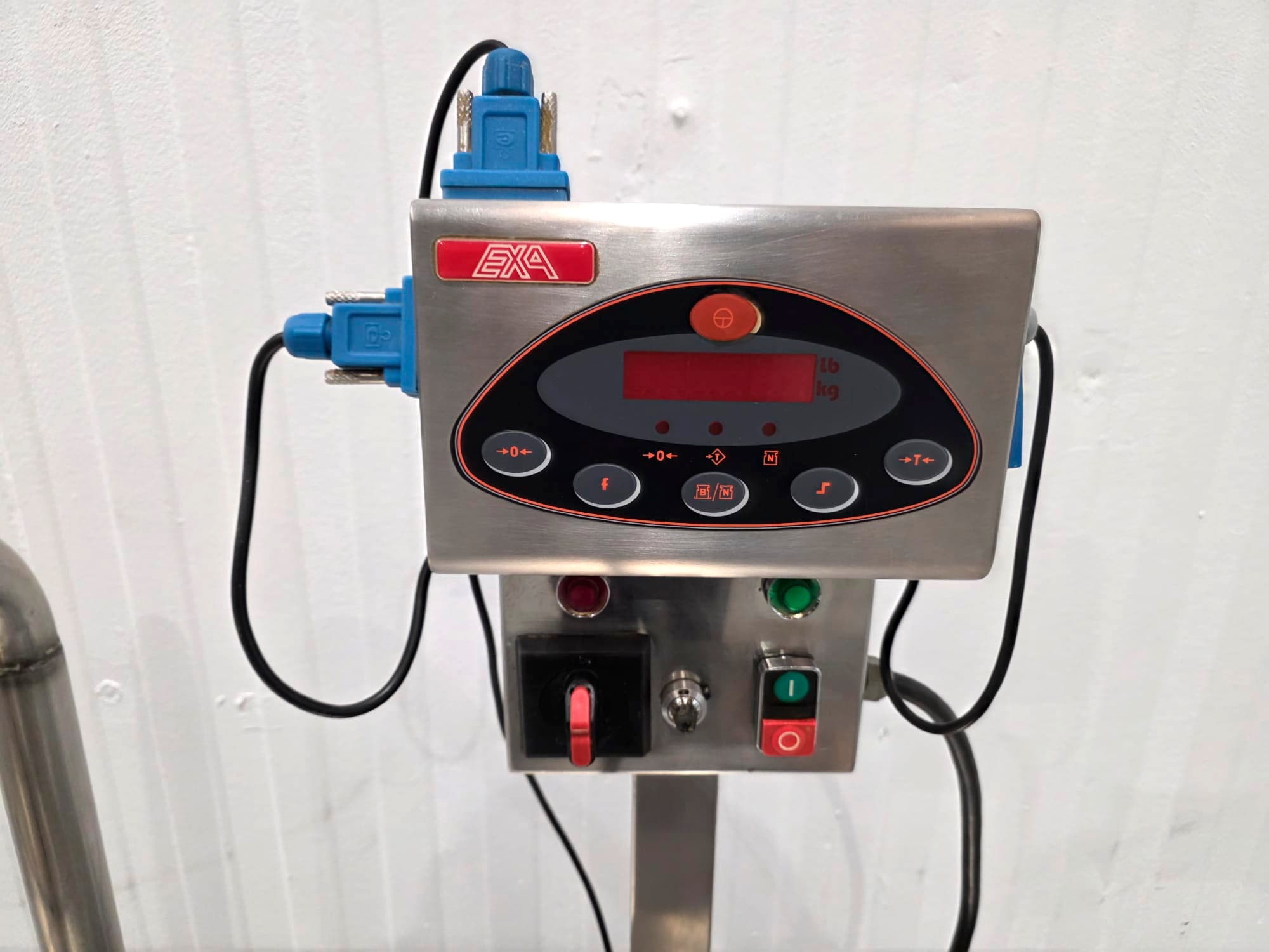 Báscula dosificadora T. LUMA mod. MDP miniatura 6