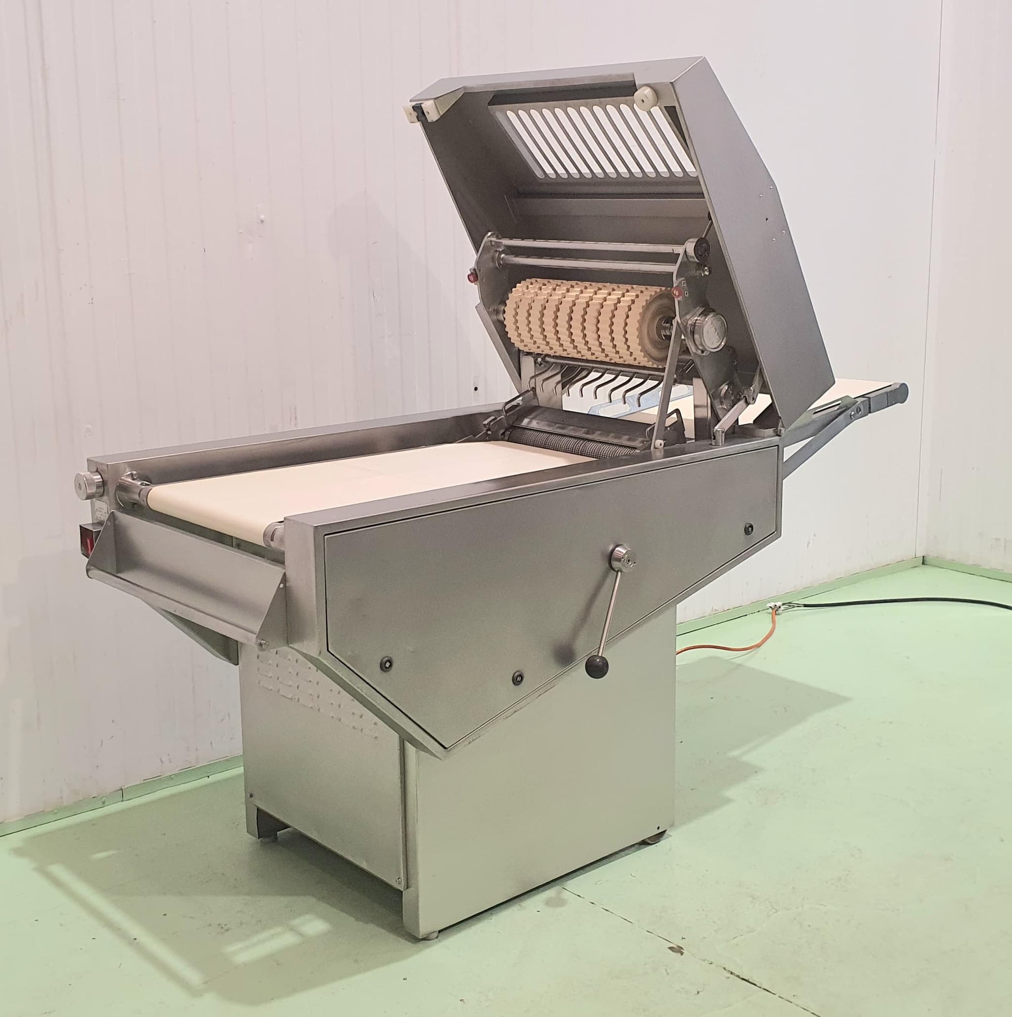 DESCORTEZADORA MAJA VBA500A miniatura 4