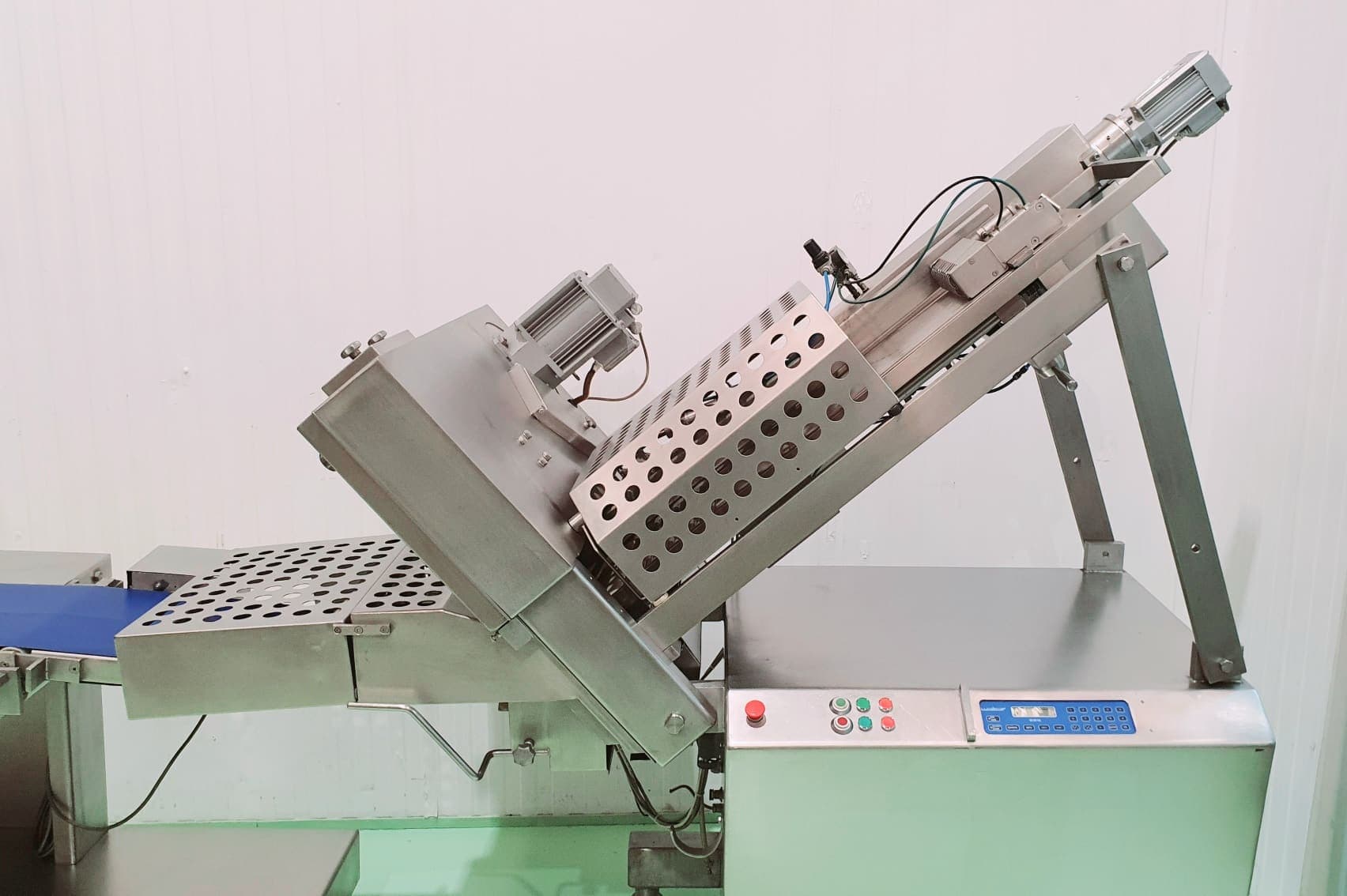 LONCHEADORA AUTOMÁTICA WEBER CCS7000 miniatura 9