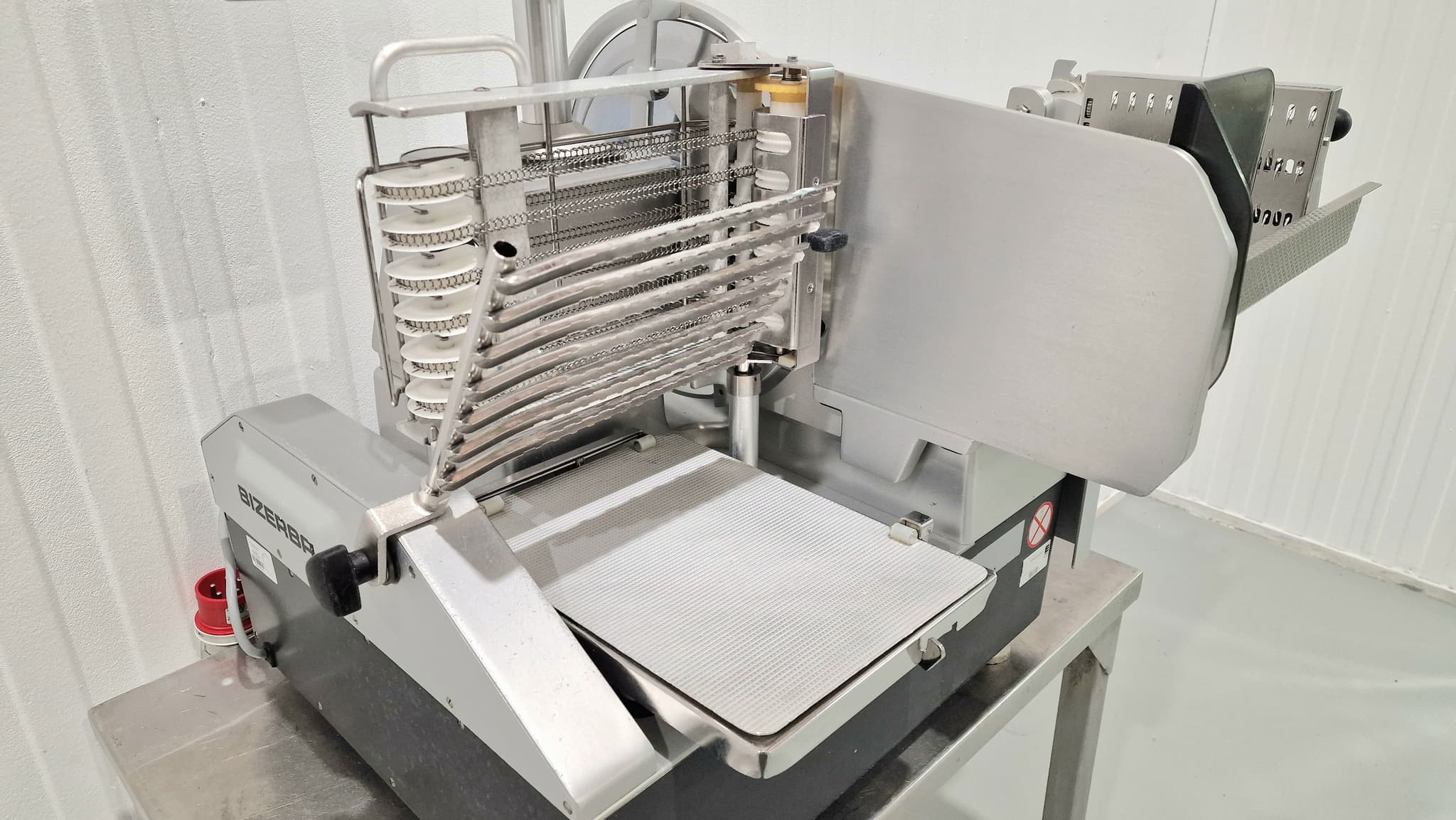 LONCHEADORA AUTOMÁTICA BIZERBA A404 REF.: 2172 miniatura 6