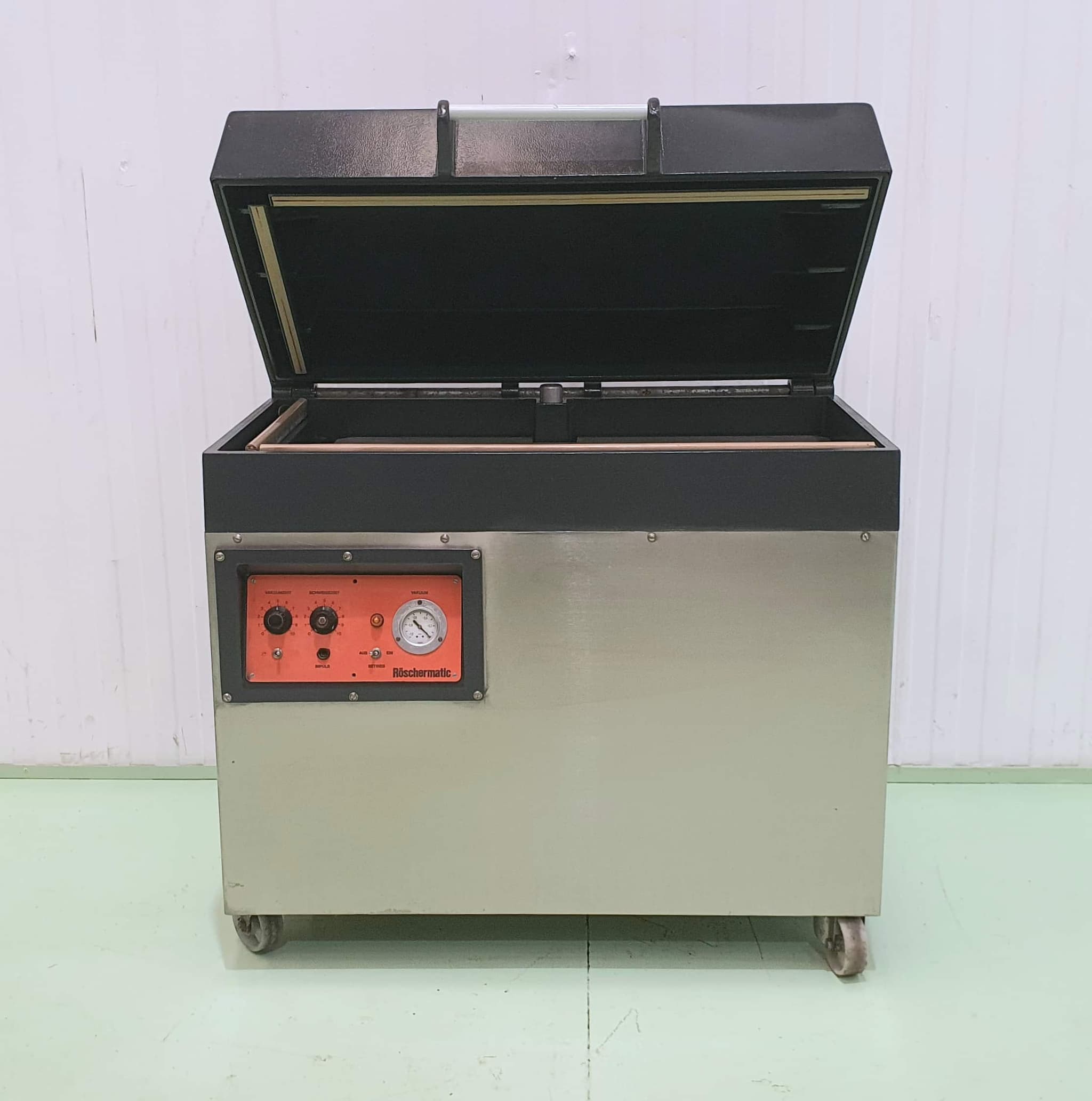 MÁQUINA DE VACÍO CAMPANA ROSCHERMATIC mod. VM-8/S, bomba 100m3Busch miniatura 2