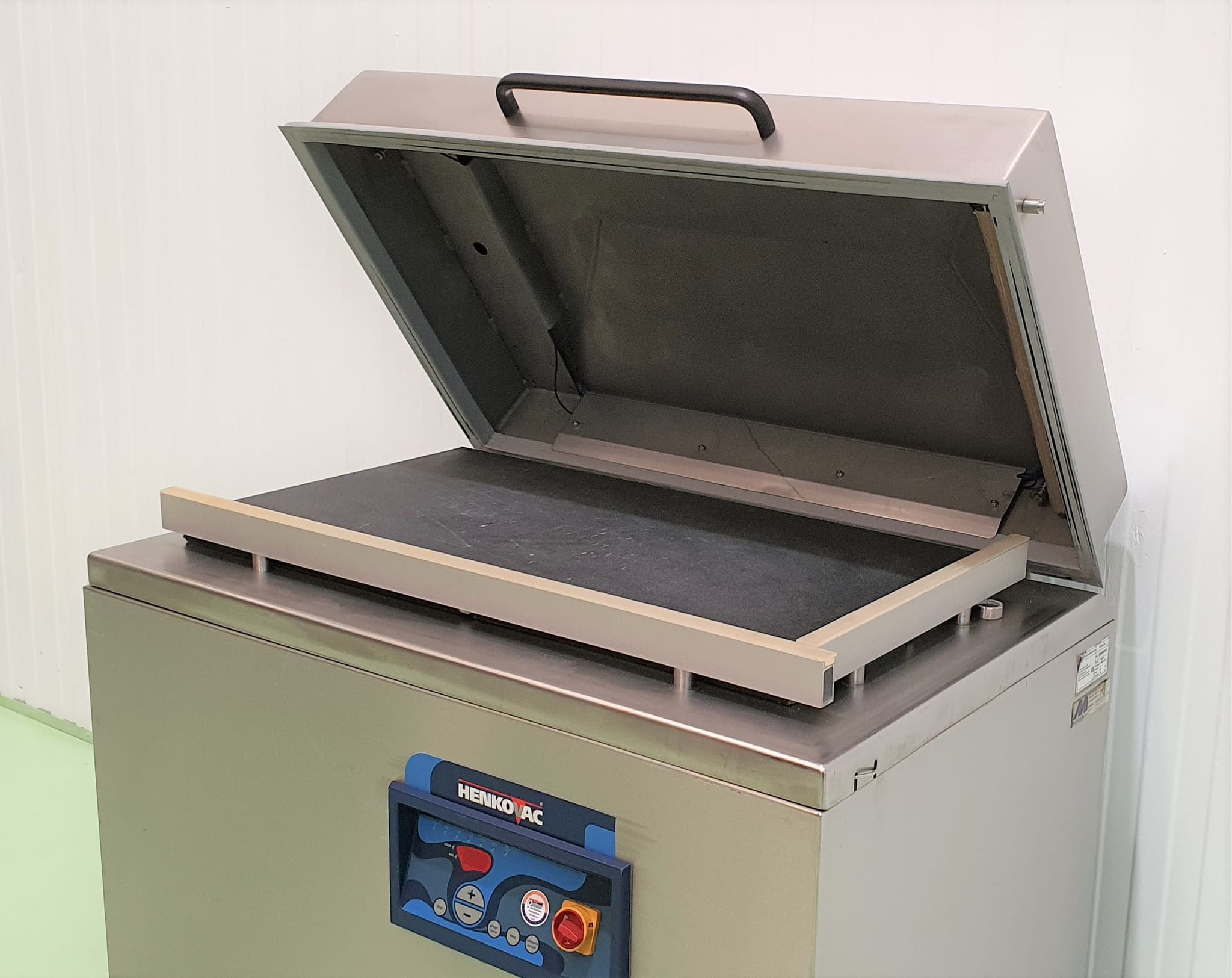 ENVASADORA AL VACÍO HENKOVAC E-303-XL miniatura 3