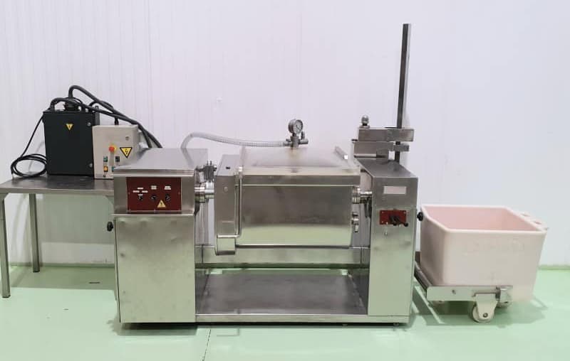 AMASADORA FATOSA 250L con Elevador y vacío miniatura 4