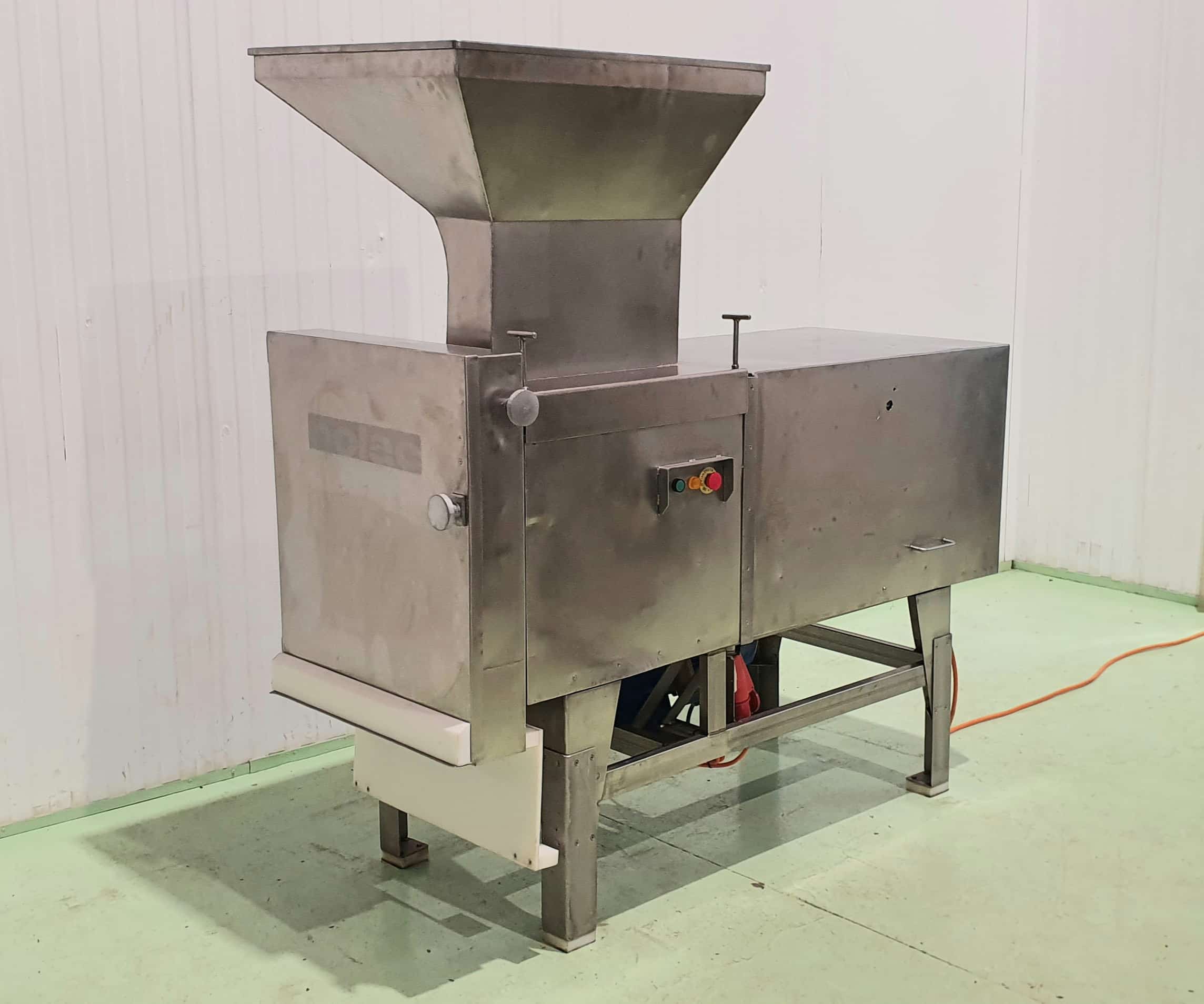 TROCEADORA  DADOS HOLAC  VA120