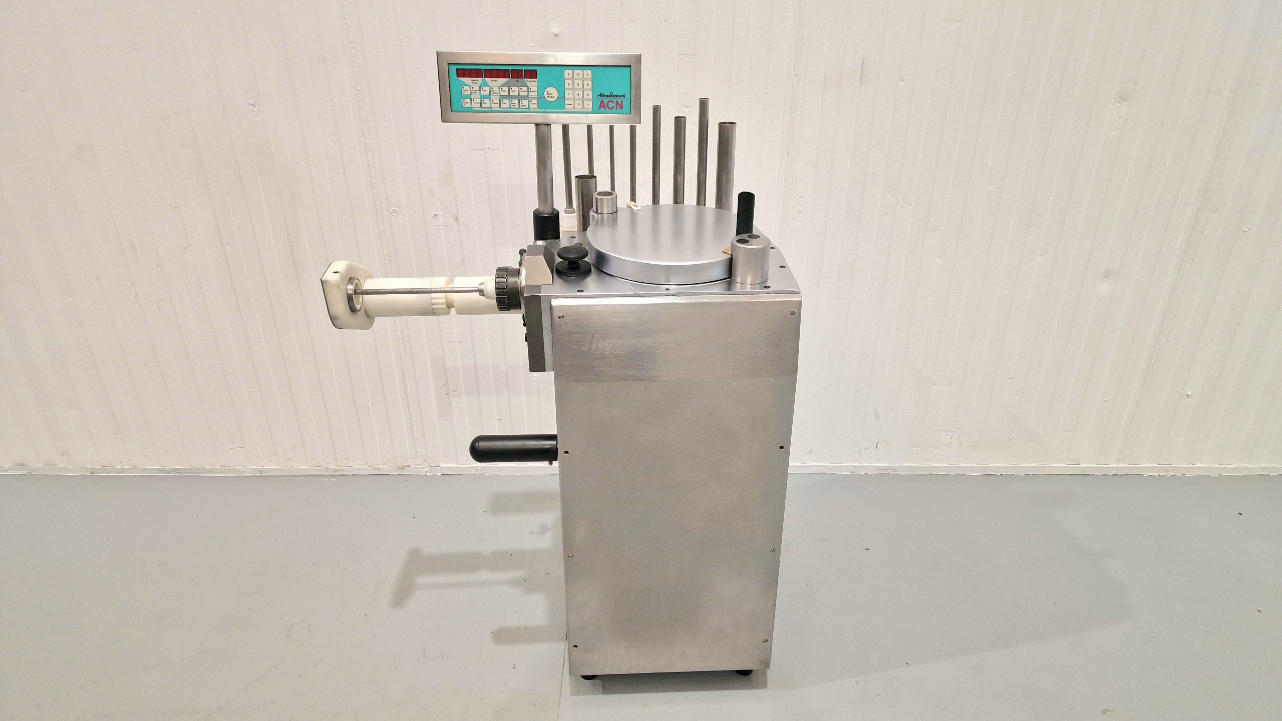 EMBUTIDORA PISTÓN ALEXANDERVERK